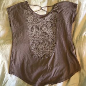 Detailed back, purple top